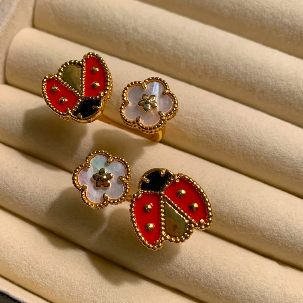 18 K gold Ring of mother of pearl butterfly $ flower adjustable Ring - Picture 11 of 15
